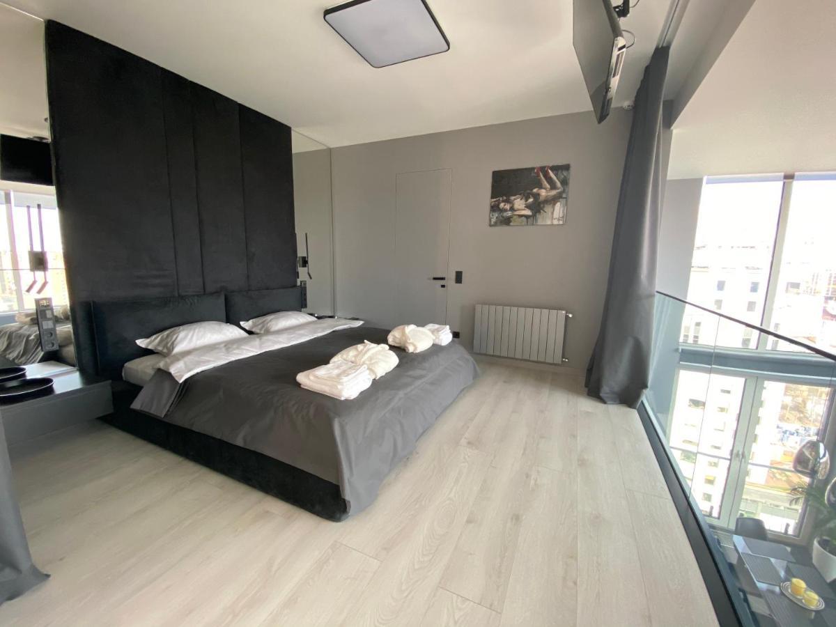 The Penthouse Kyiv Apartment Exterior photo