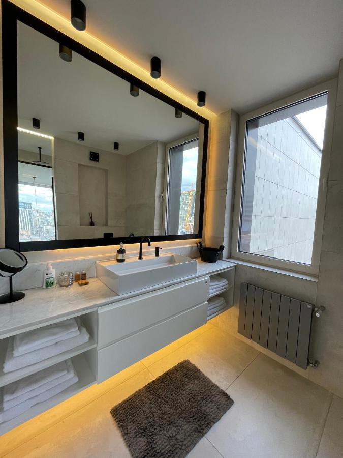 The Penthouse Kyiv Apartment Exterior photo
